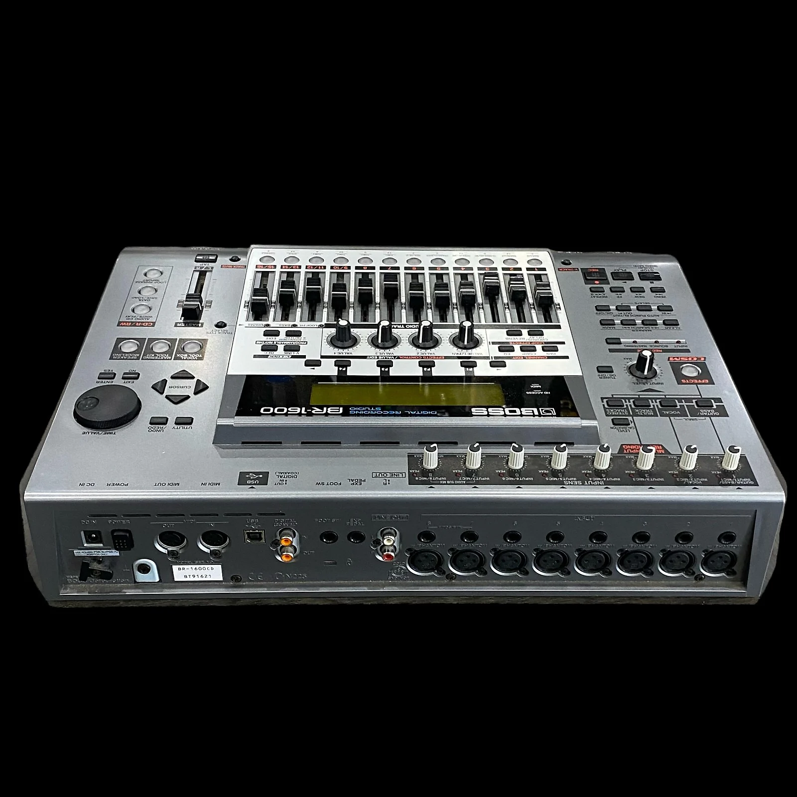 Boss 1600CD multi-track recorder additional photo thumbnail
