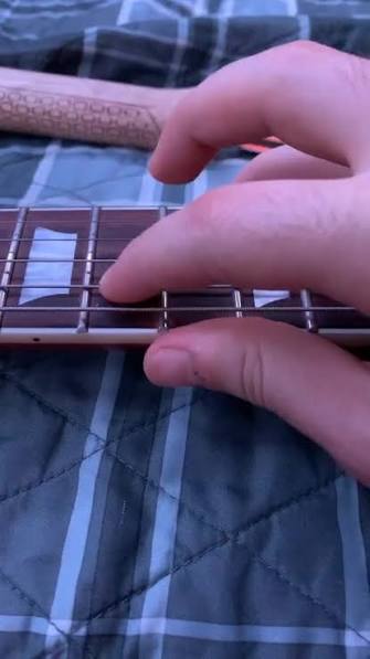 The Strange Case of the One Dead Note